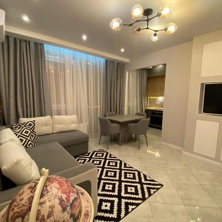 Vip Apartment In Odessa Εξωτερικό φωτογραφία