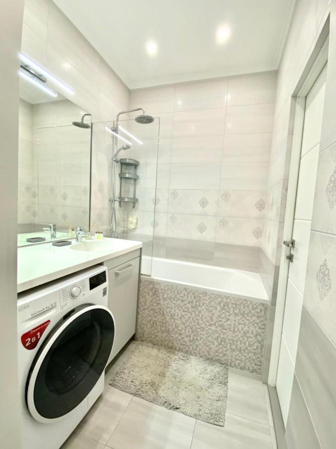 Vip Apartment In Odessa Εξωτερικό φωτογραφία